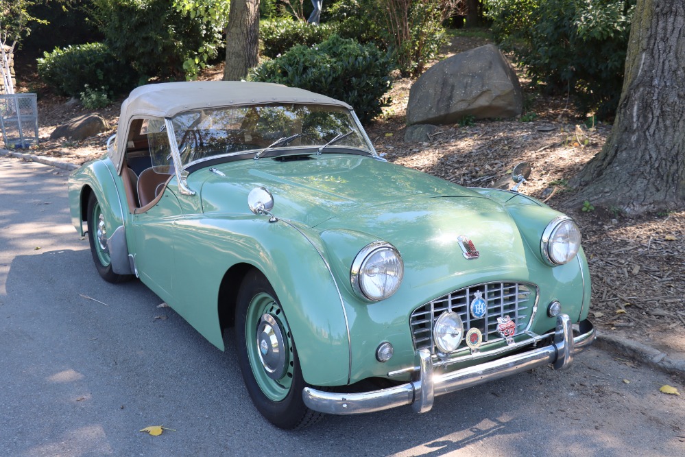 classic import sports car