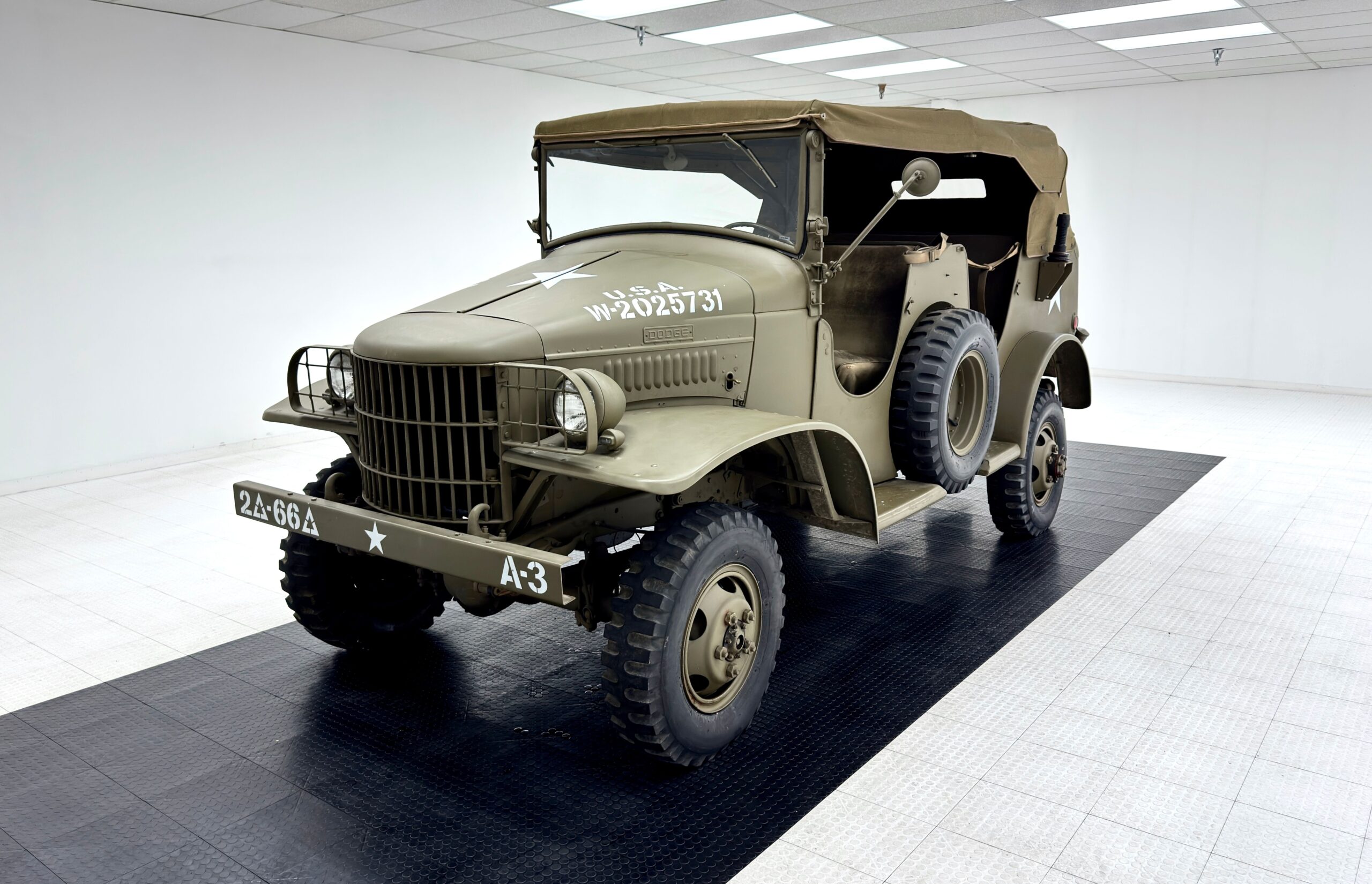 1941 Dodge WC 15 Command Car
