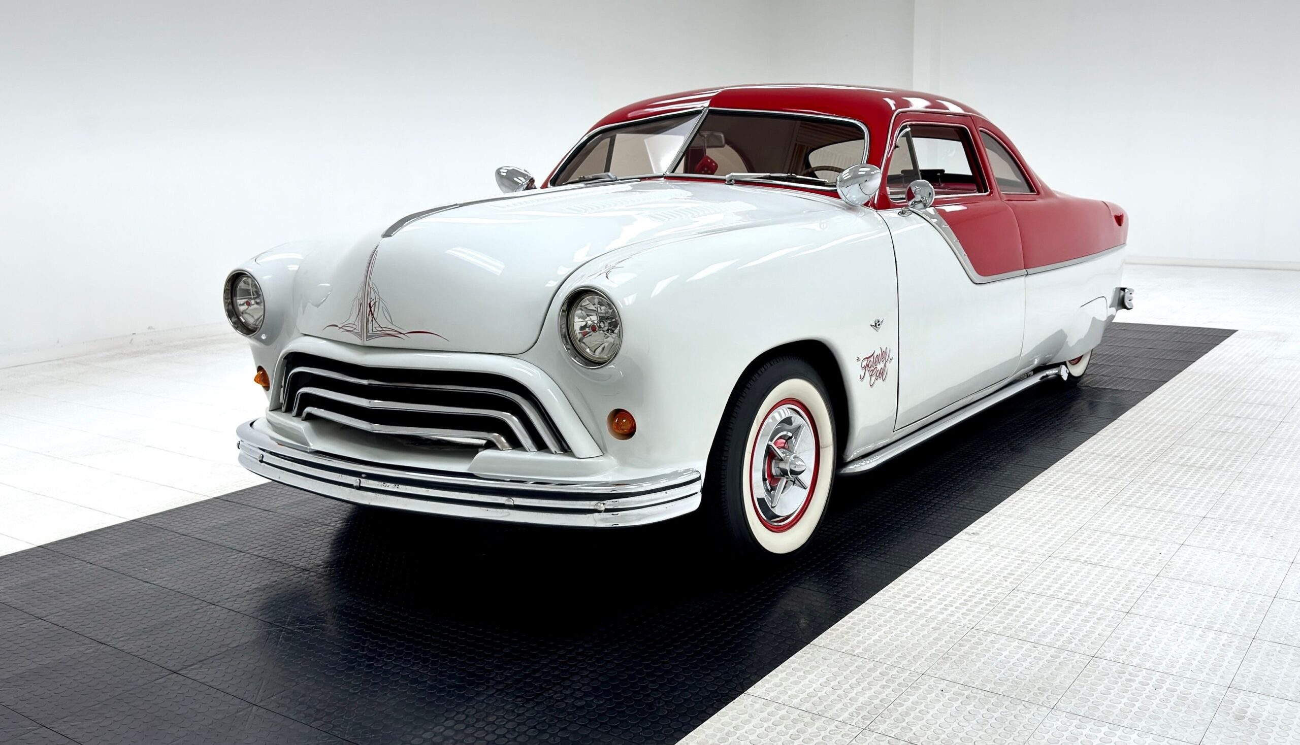 1949 Ford Custom Club Coupe