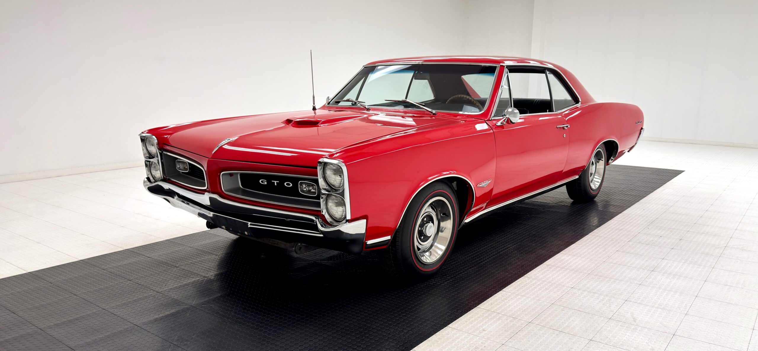 1966 Pontiac GTO Coupe