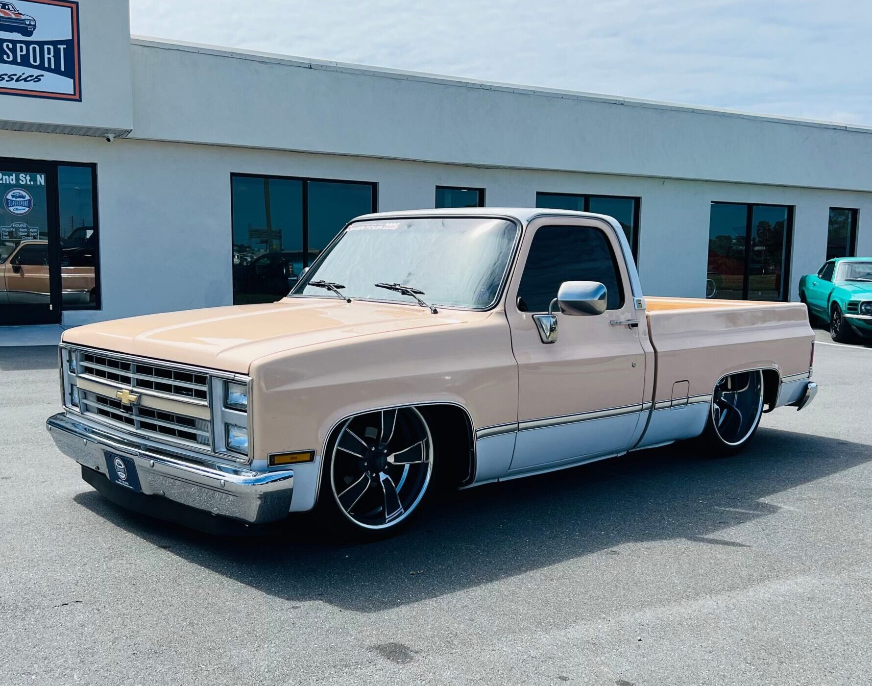 trucks