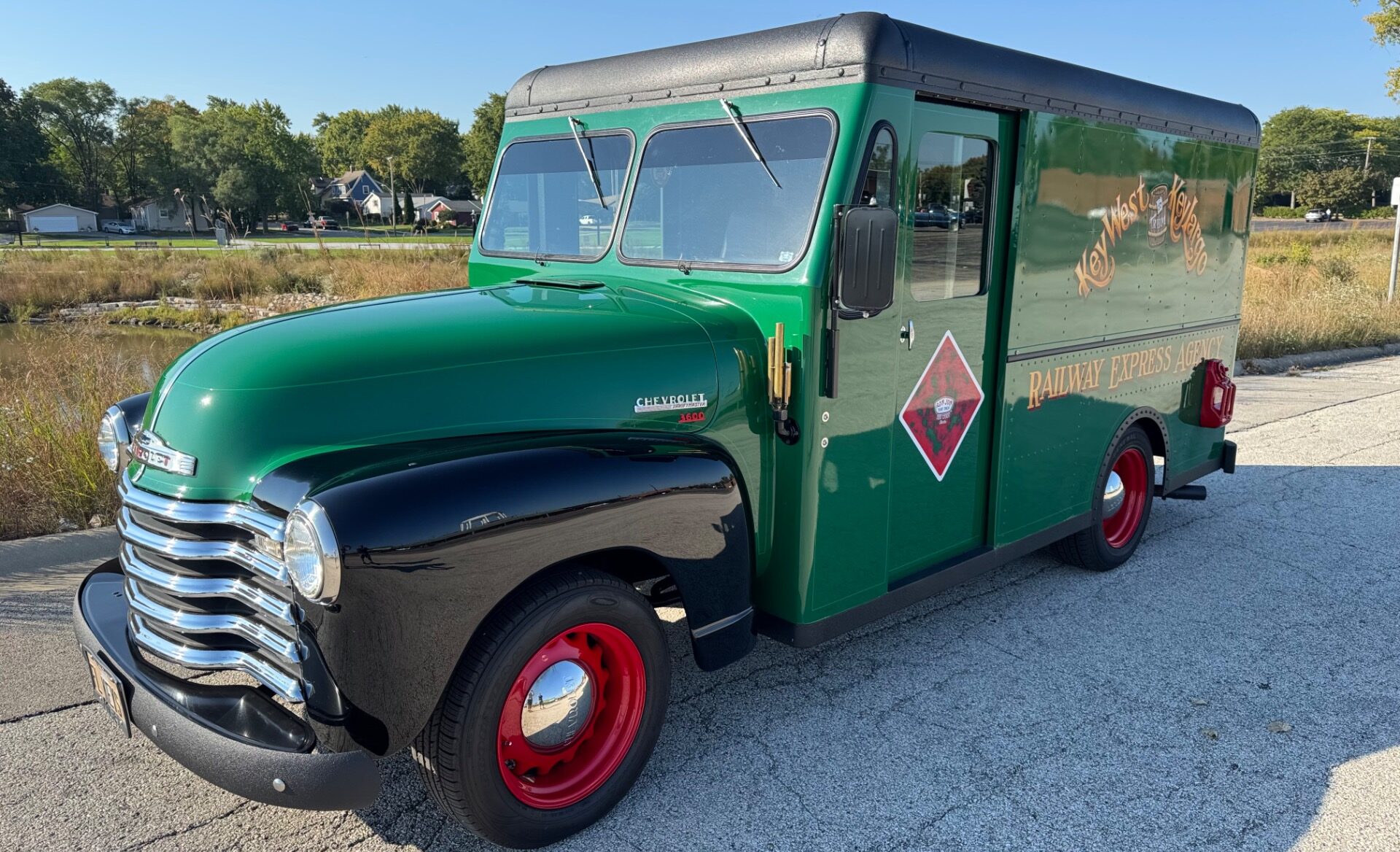 classic delivery can