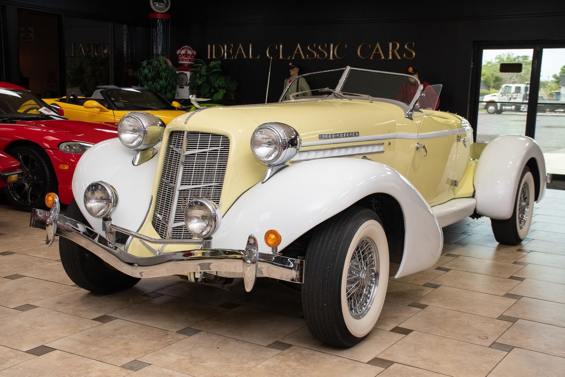 1935 Auburn Boattail Speedster