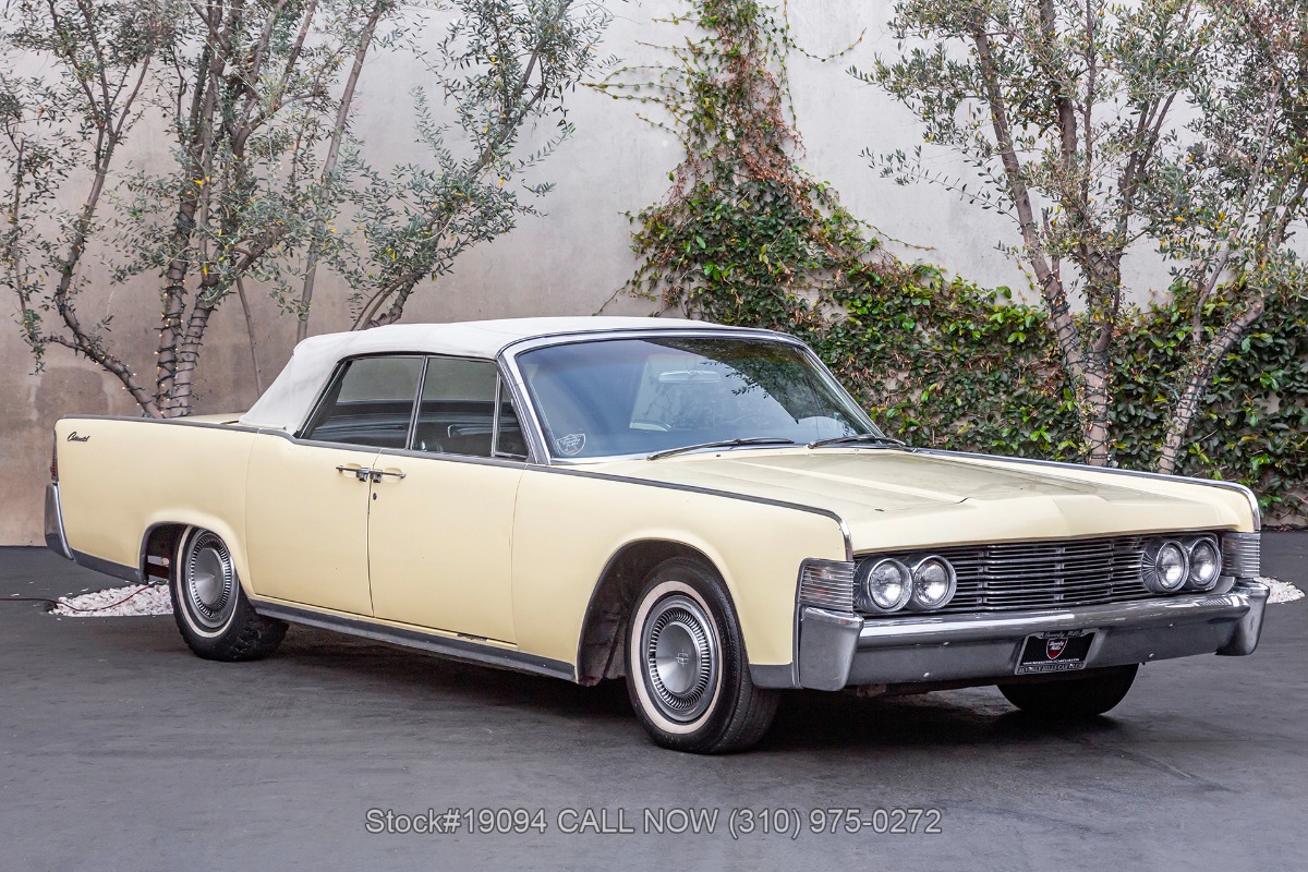 1965 Lincoln Continental