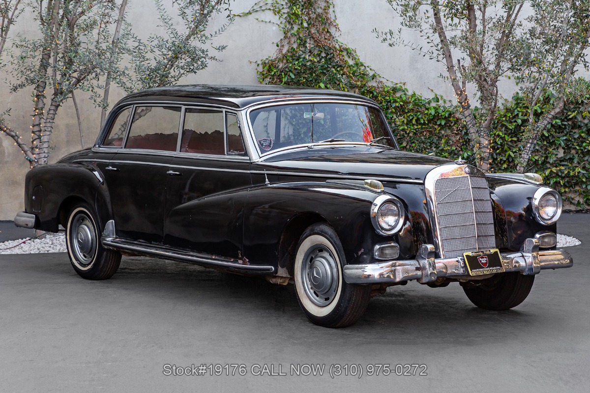 1959 Mercedes-Benz 300D Adenauer
