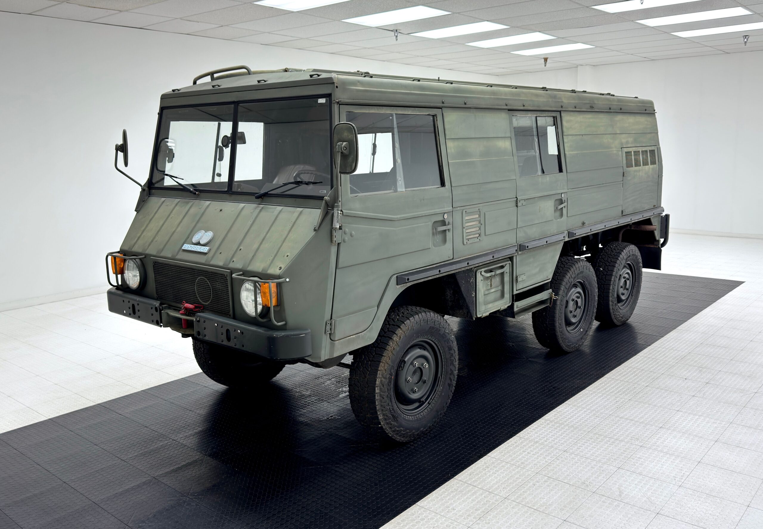 1977 Steyr Puch Pinzgauer 712k