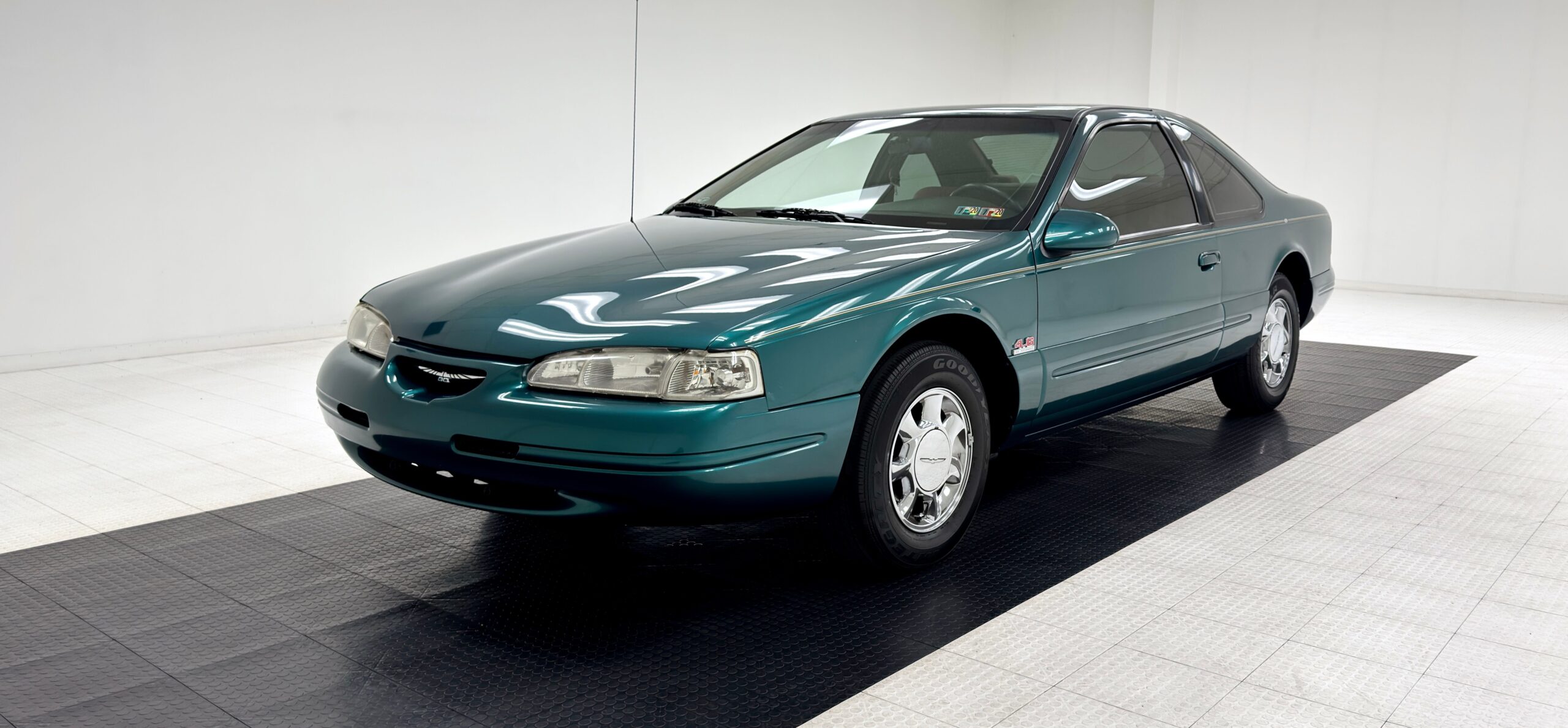 1996 Ford Thunderbird LX