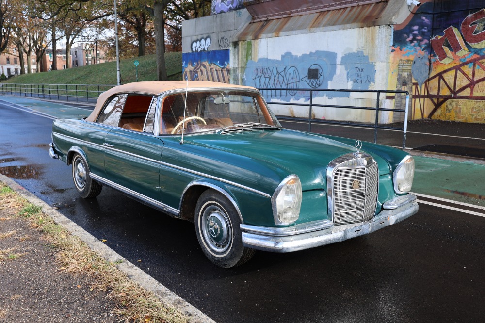 1965 Mercedes-Benz 300SE Cabriolet project car