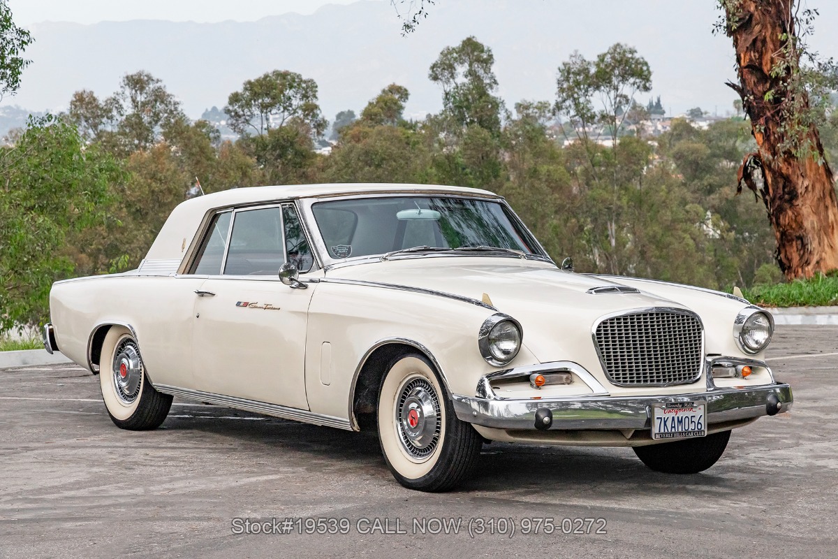 1962 Studebaker Gran Turismo
