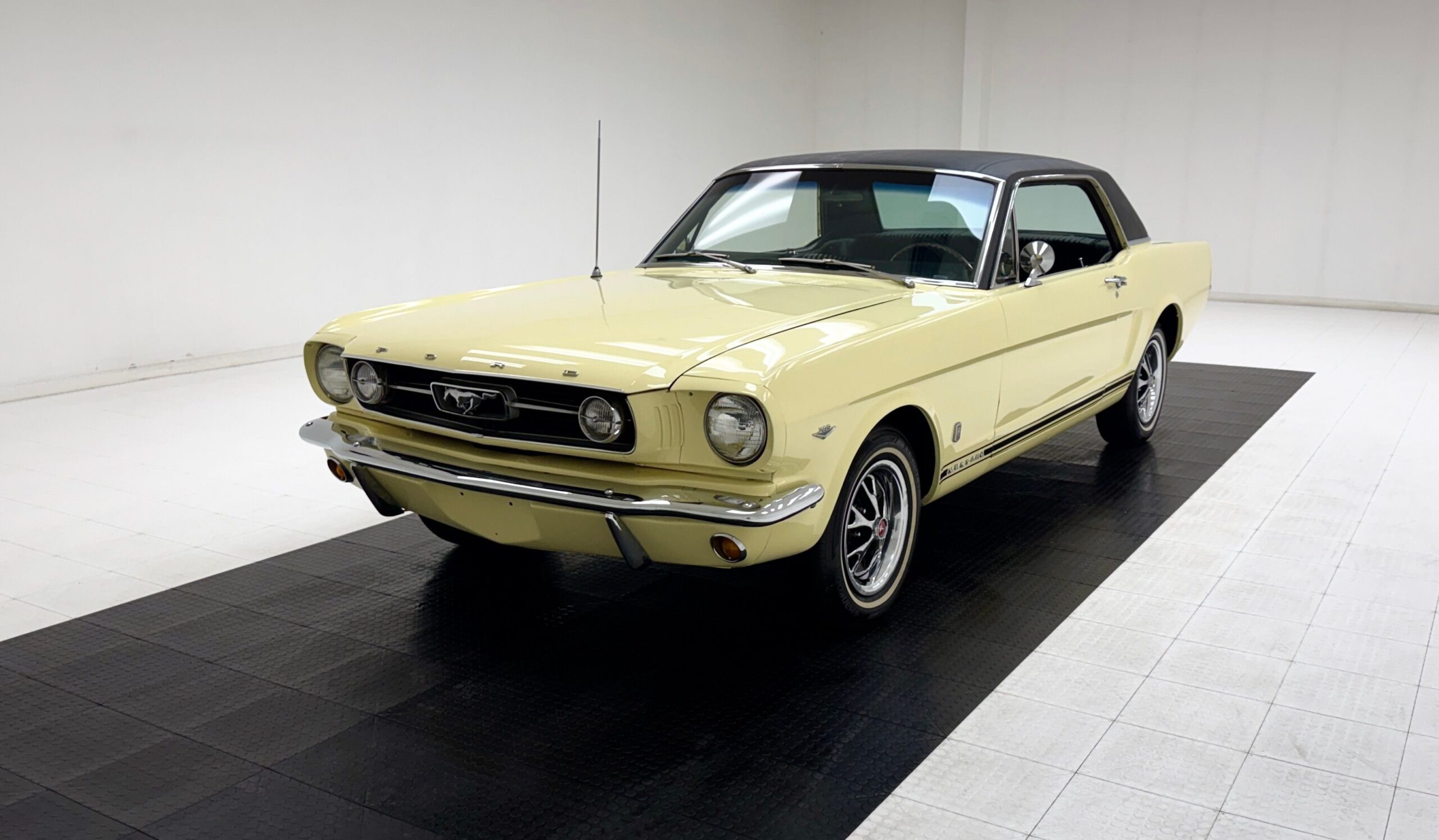 1966 Ford Mustang GT