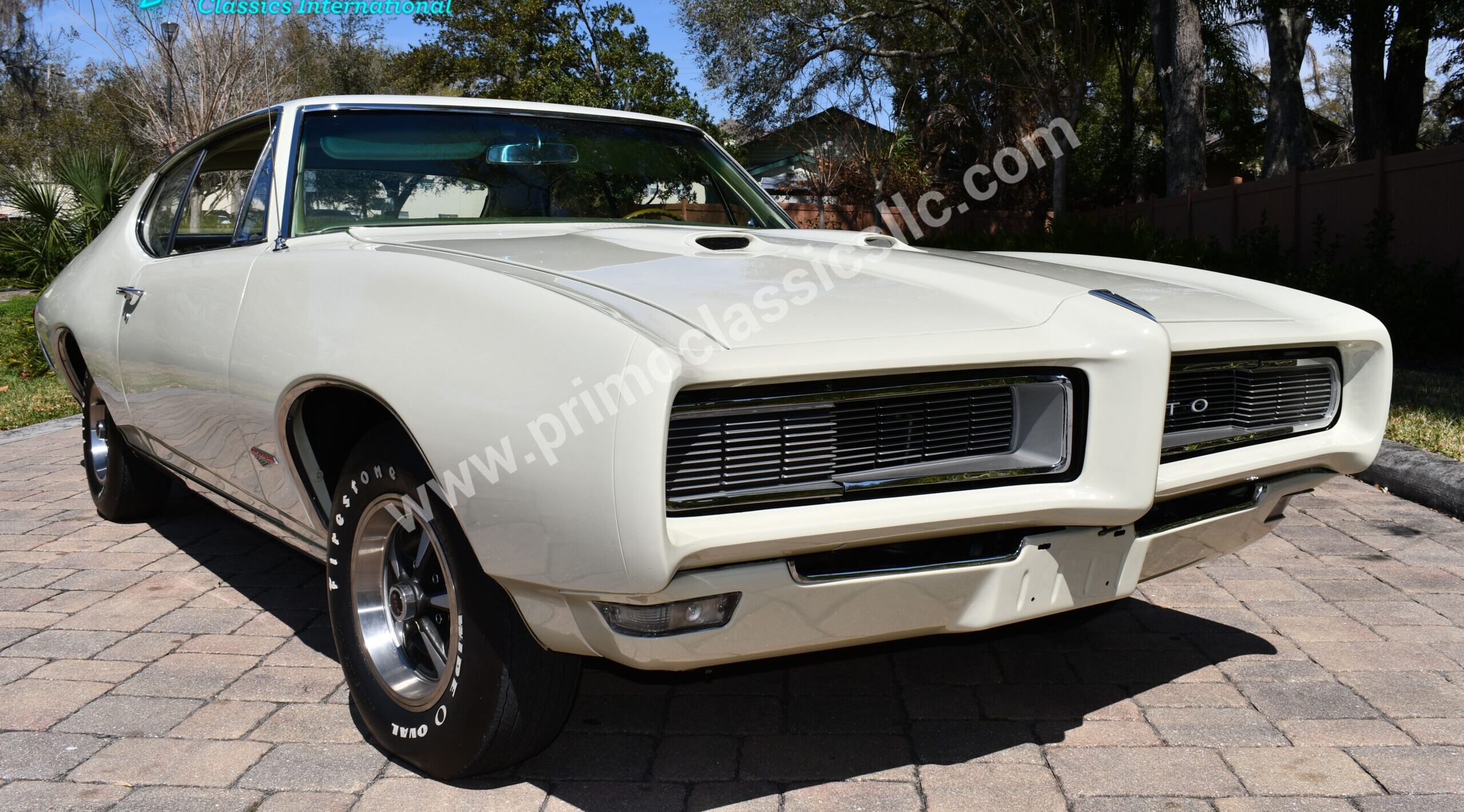 muscle car