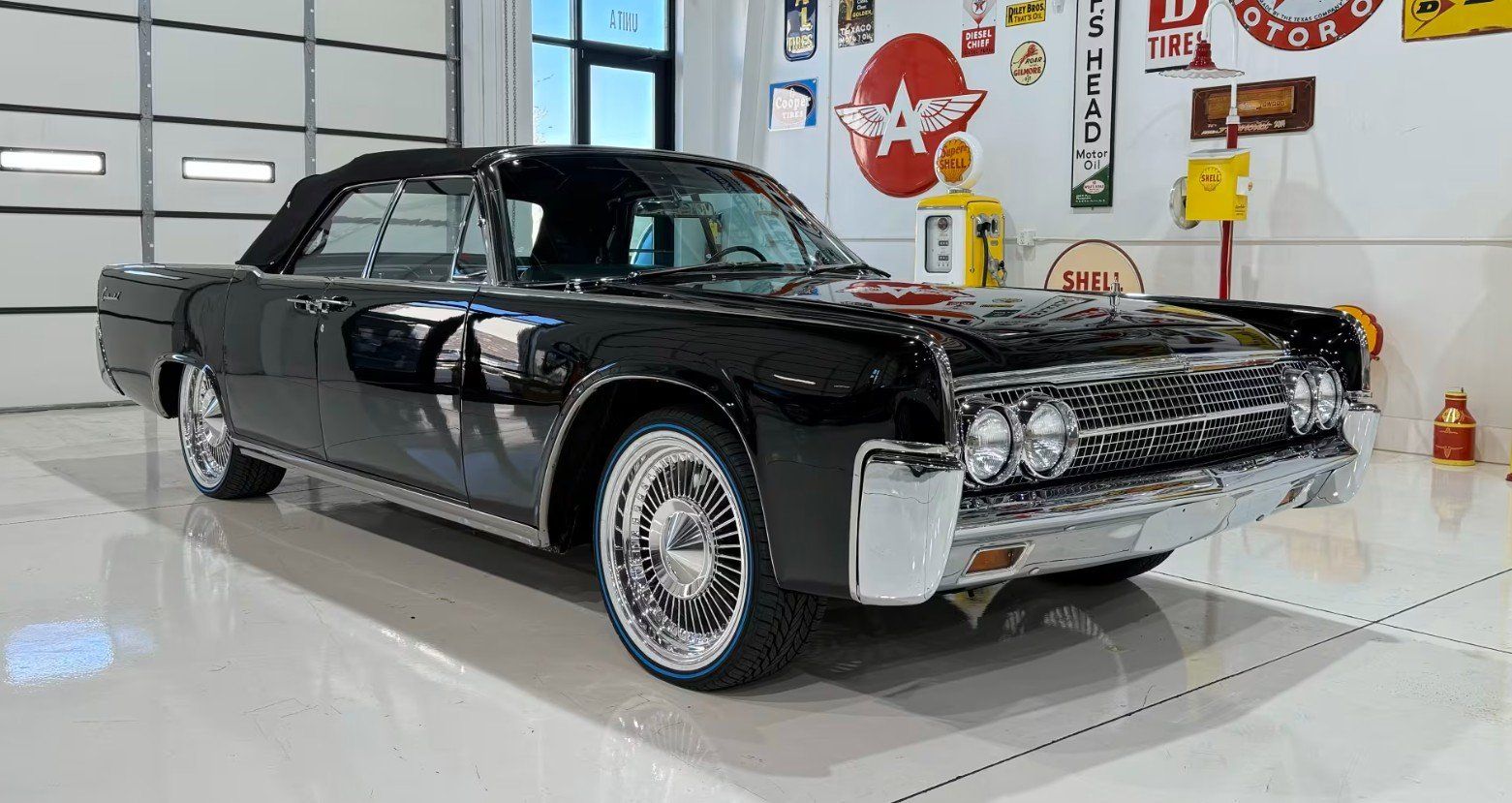 luxury car