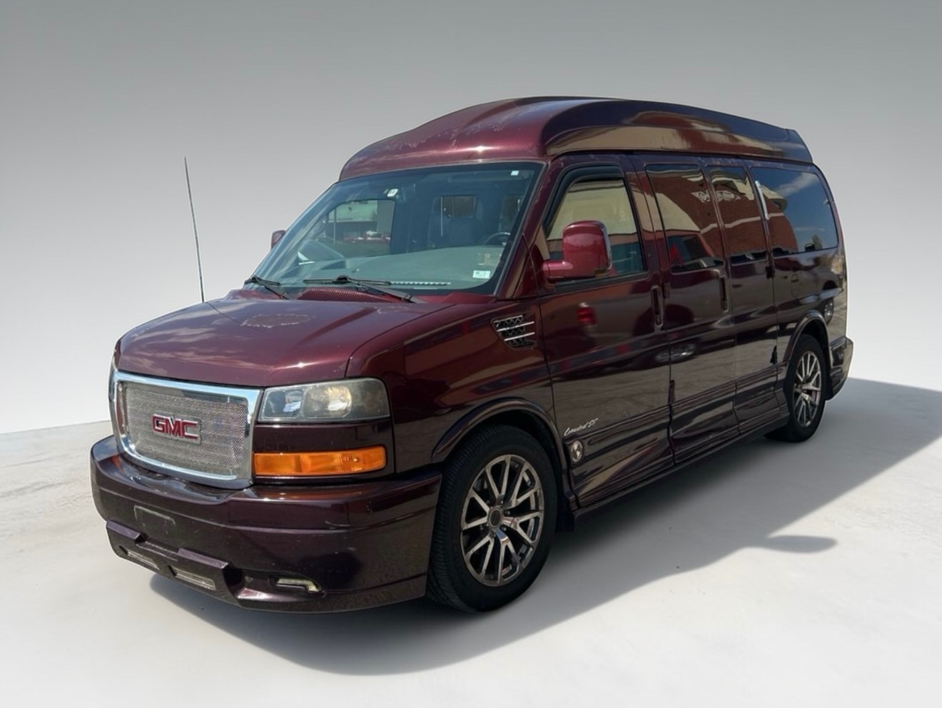 2012 GMC Savanah