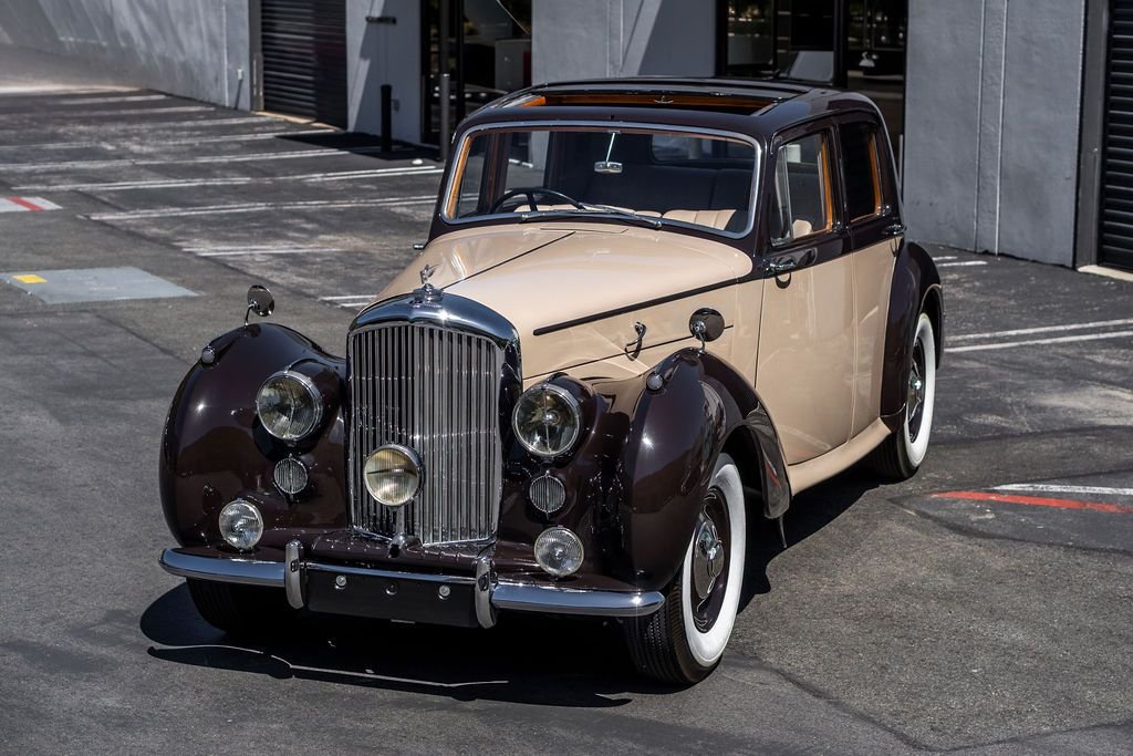 luxury car