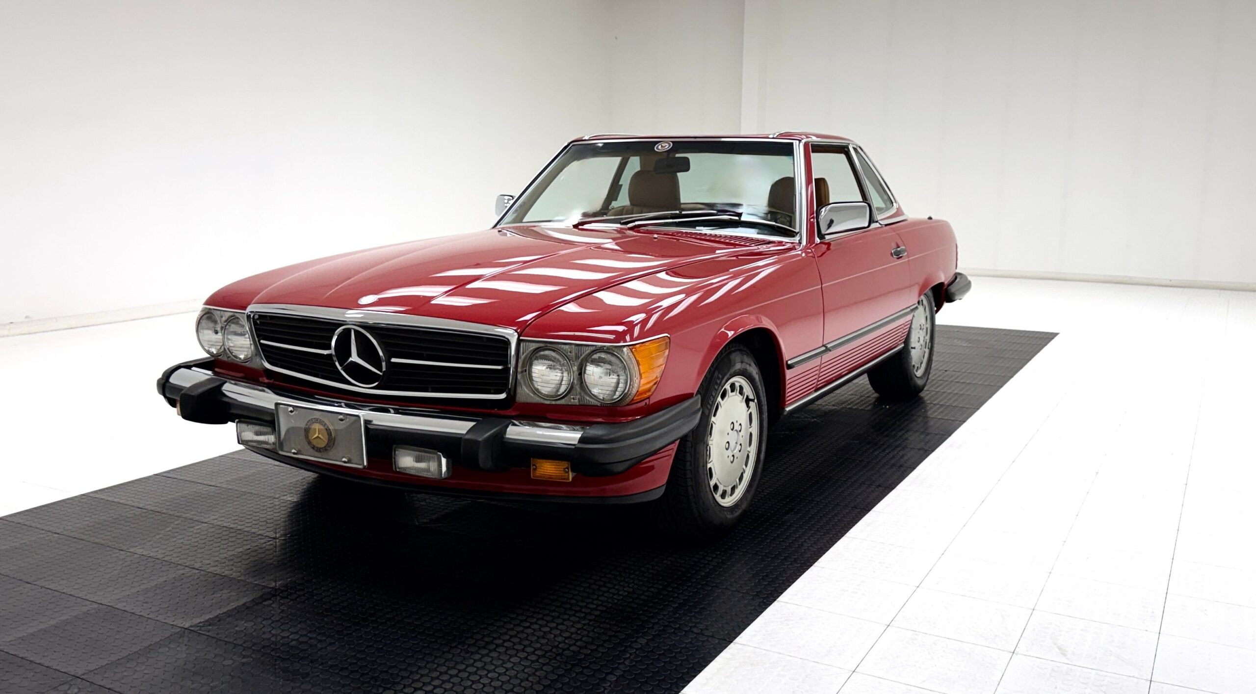 1987 Mercedes Benz 560SL