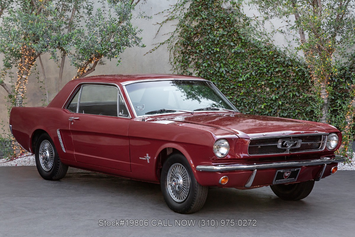 3-Speed finished in Rangoon Red muscle car for sale