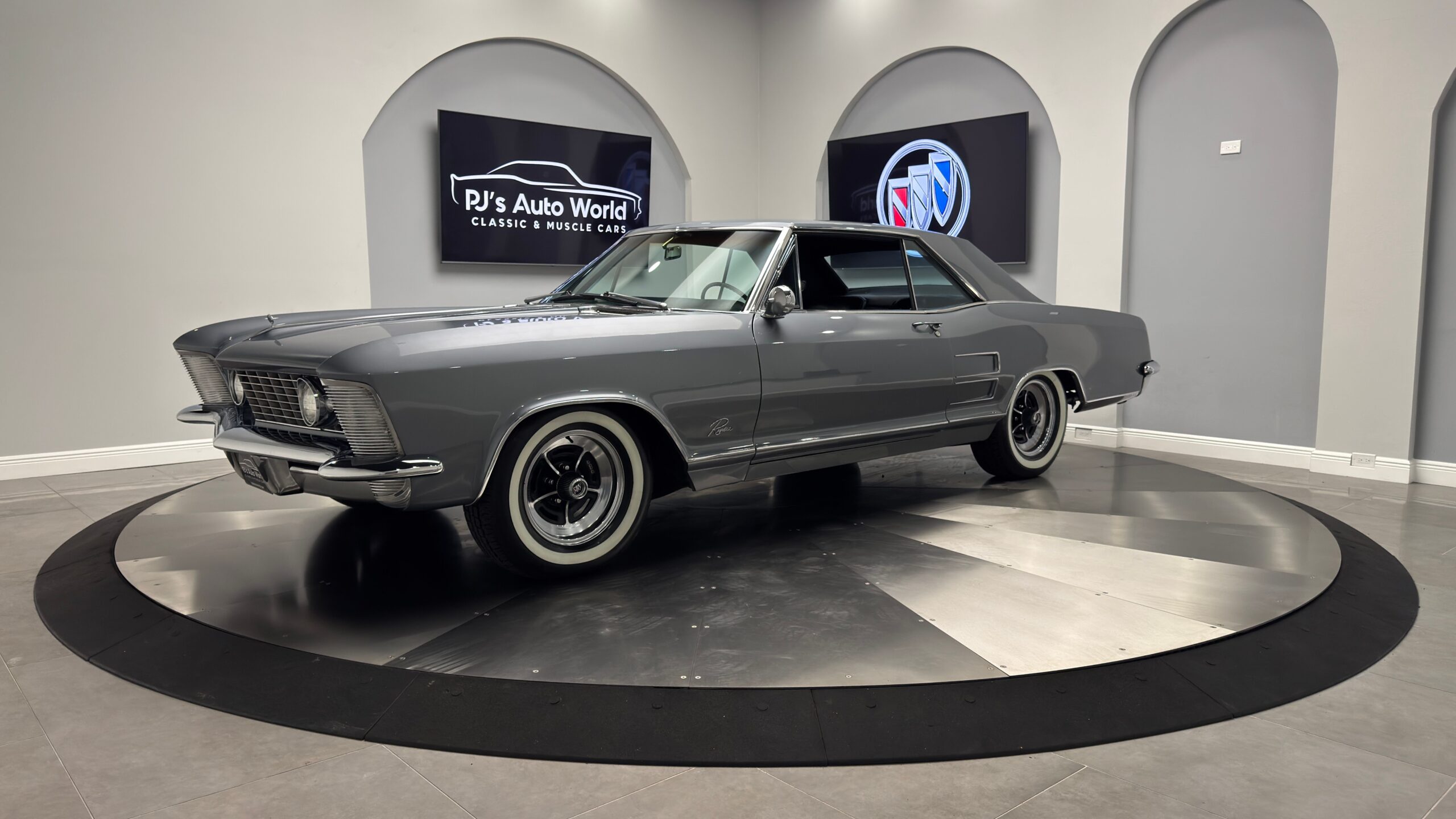 luxury car