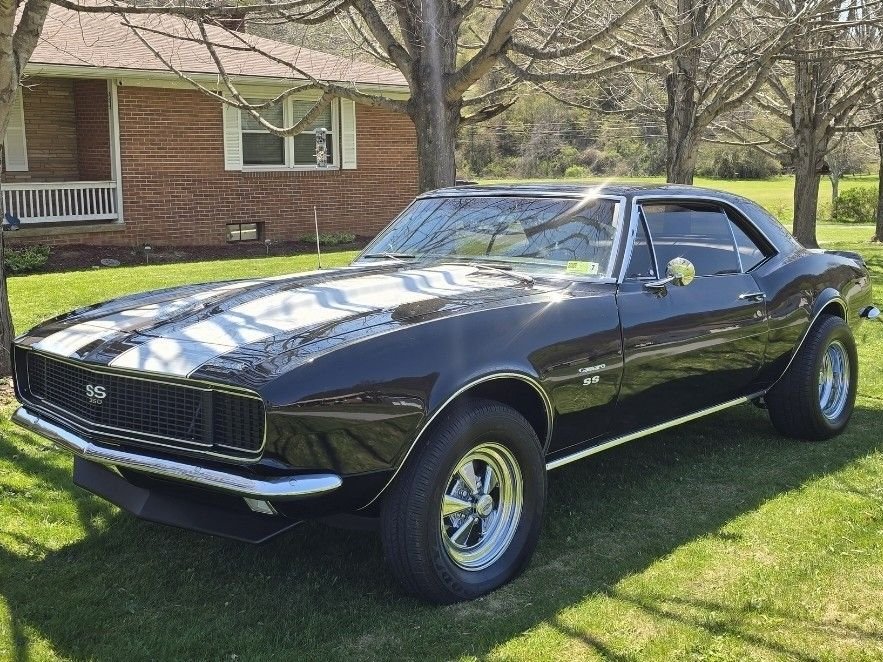 350 CID Engine Tuxedo Black