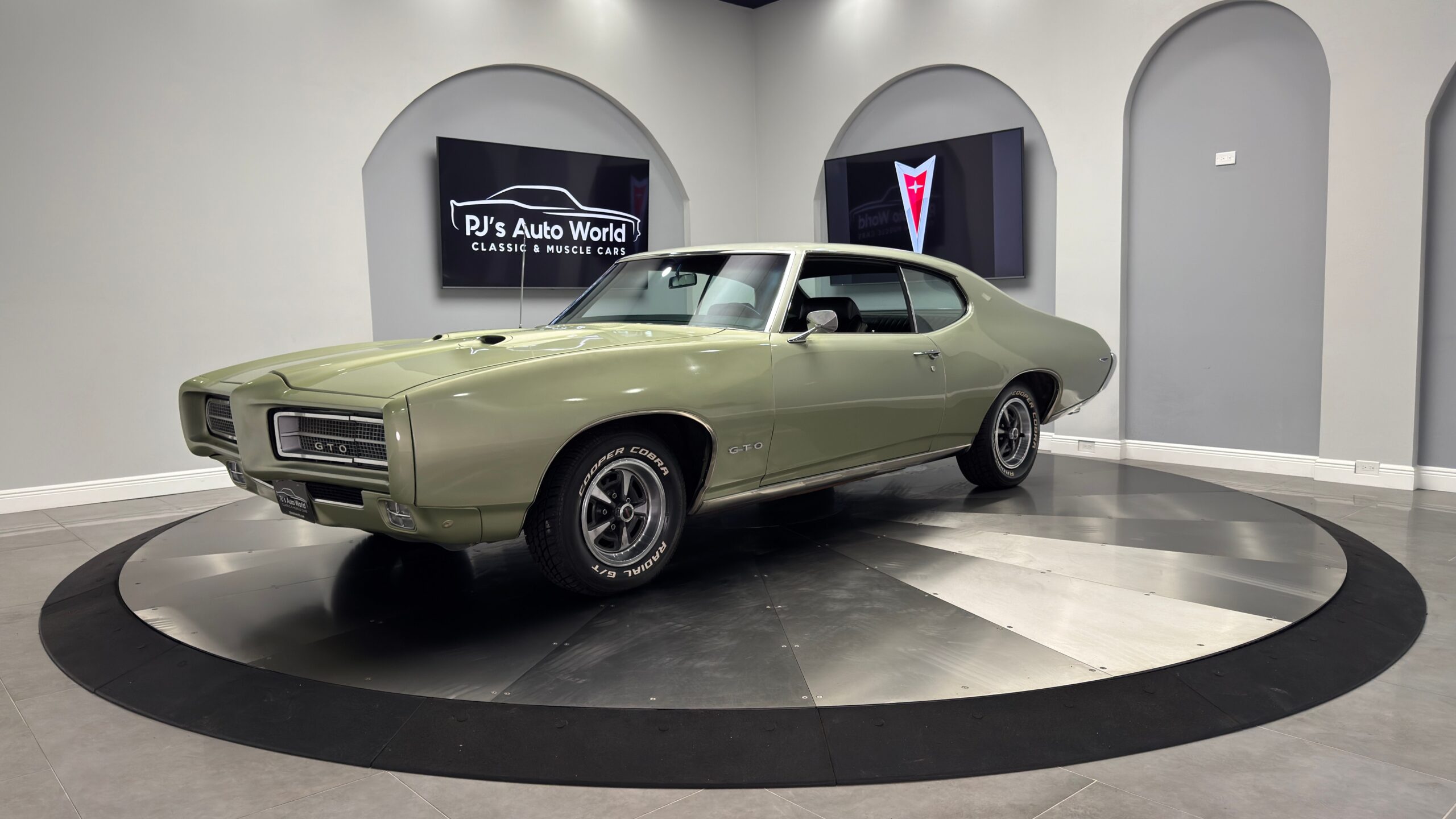classic muscle car