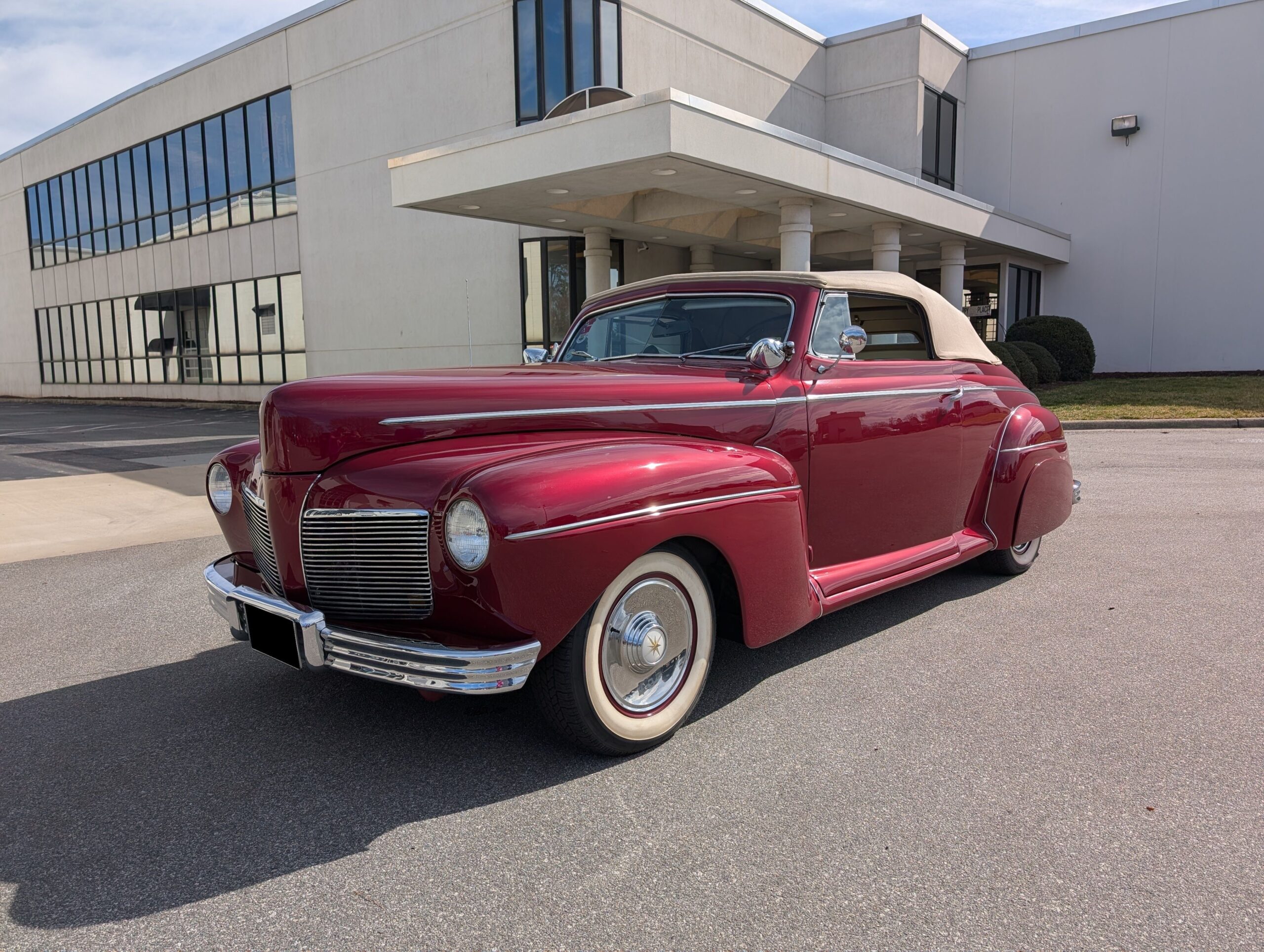 Custom Mercury street rod at auction