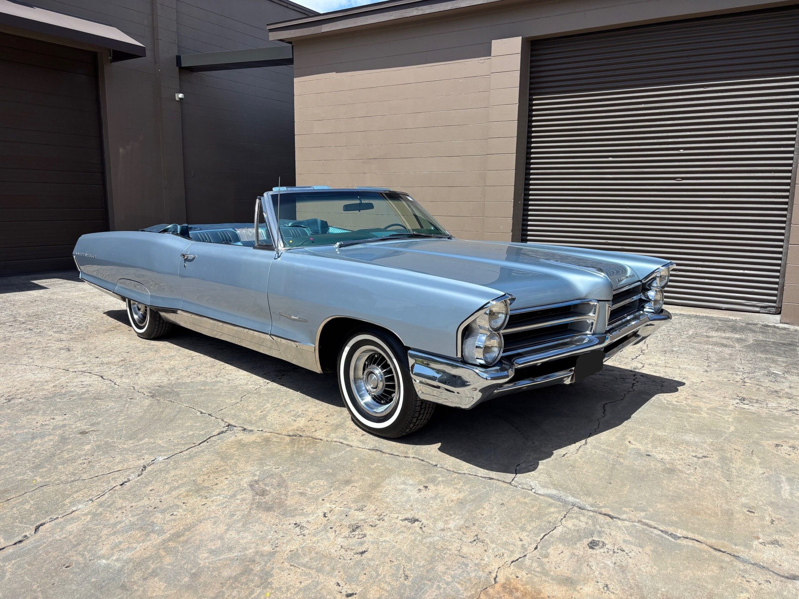 luxury car