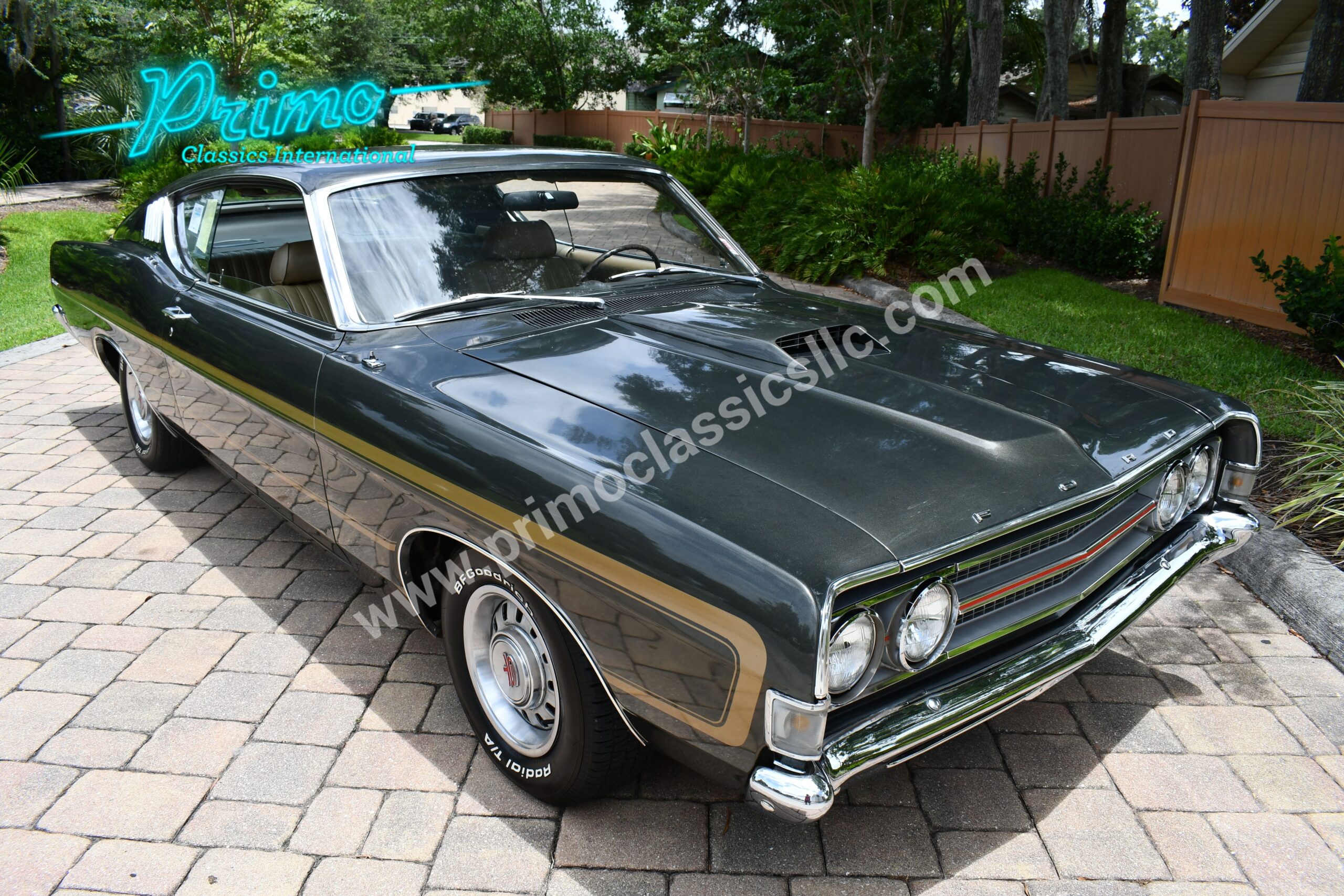 classic muscle car