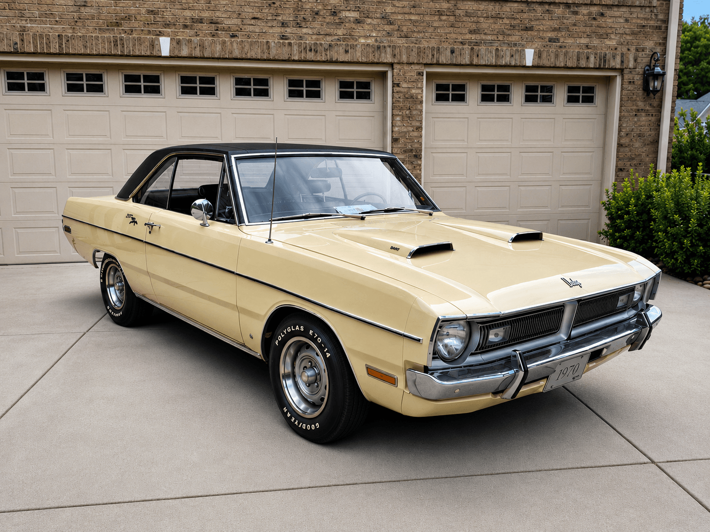 mopar muscle car heading to aution