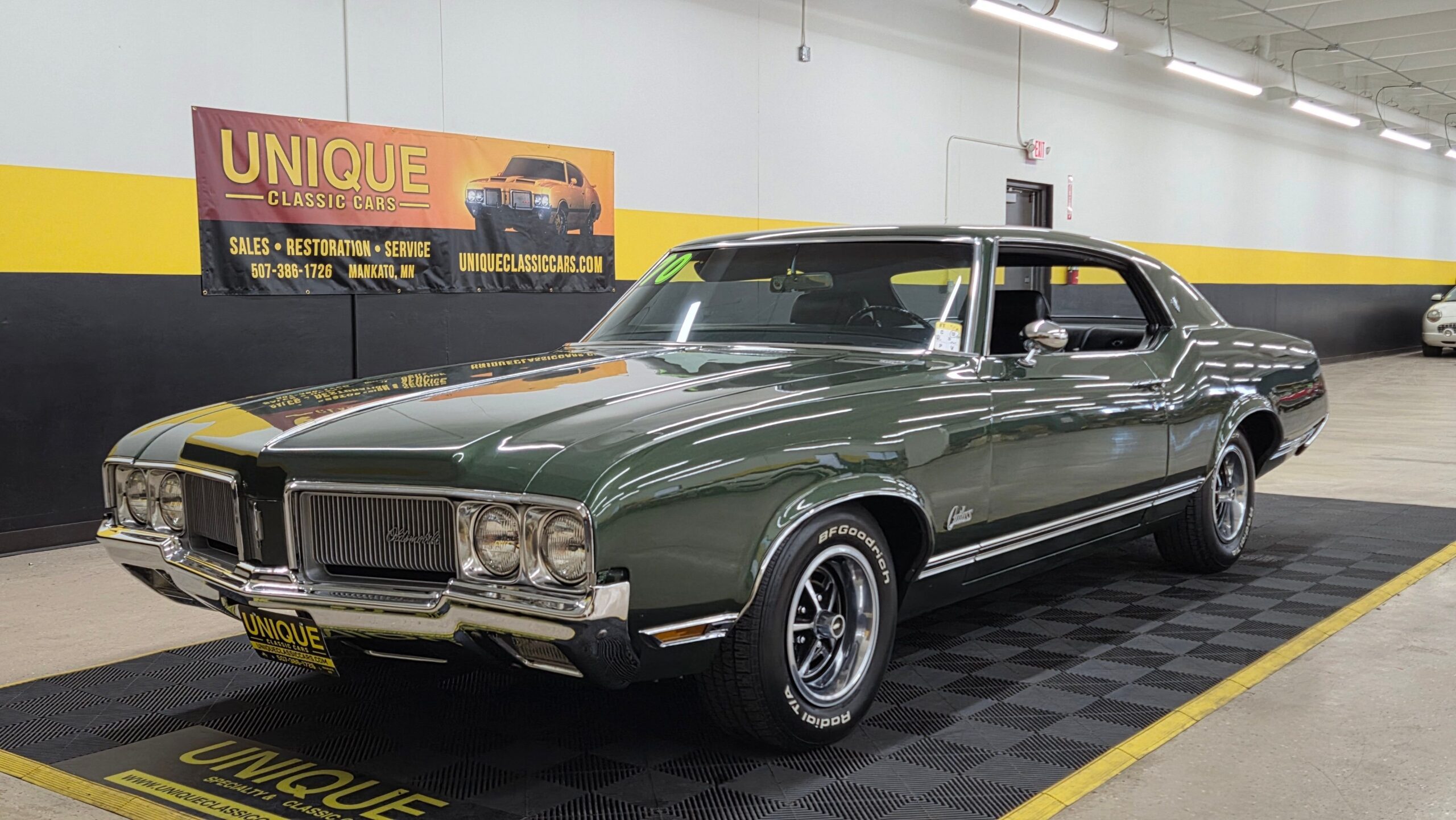 Classic Olds Holiday Coupe for sale
