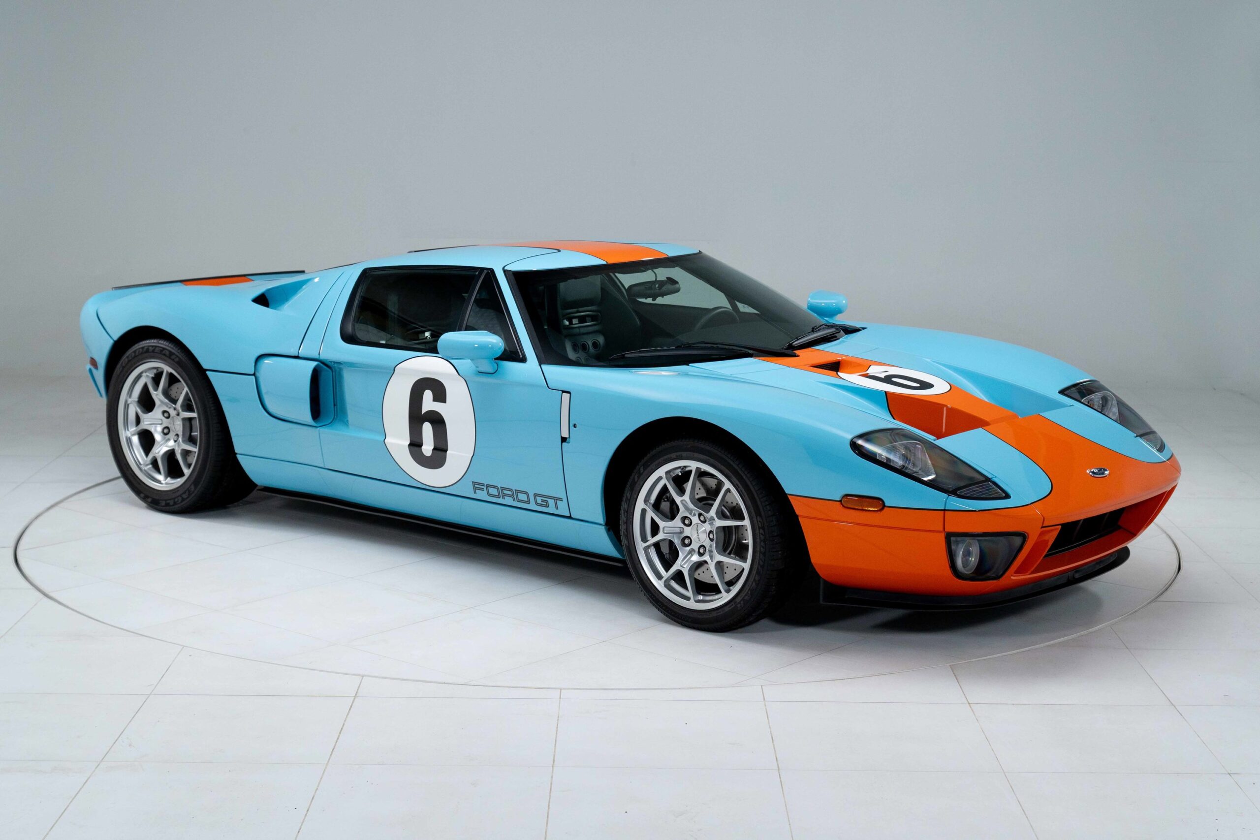 exotic car