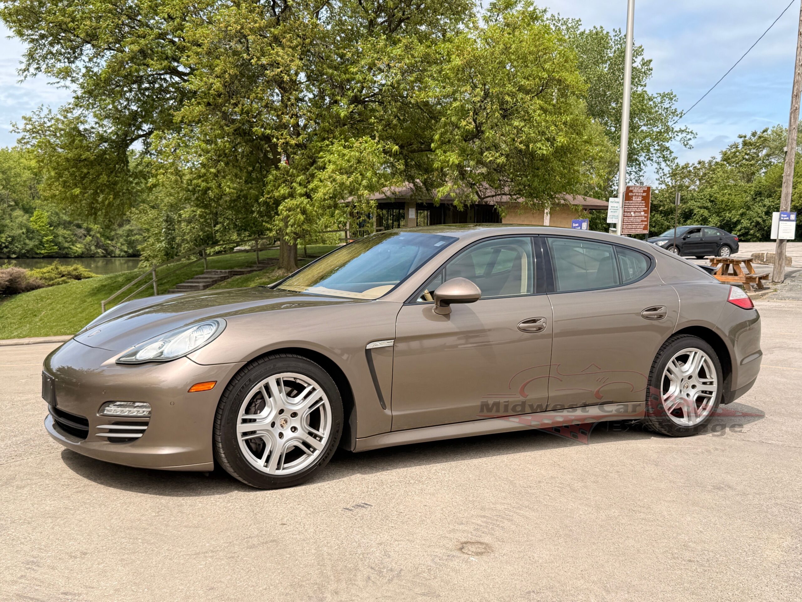 luxury car