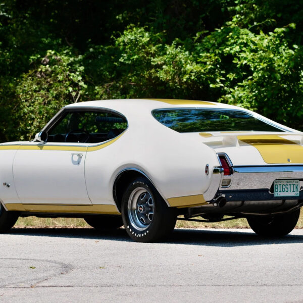 Top Olds Muscle Car