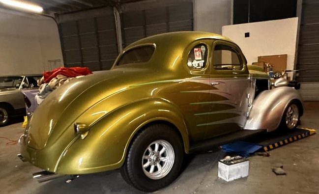 1937 Plymouth P3