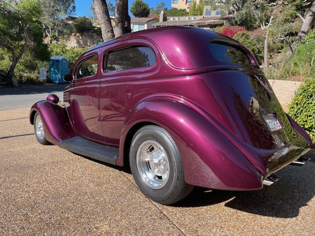 1935 Ford Tudor