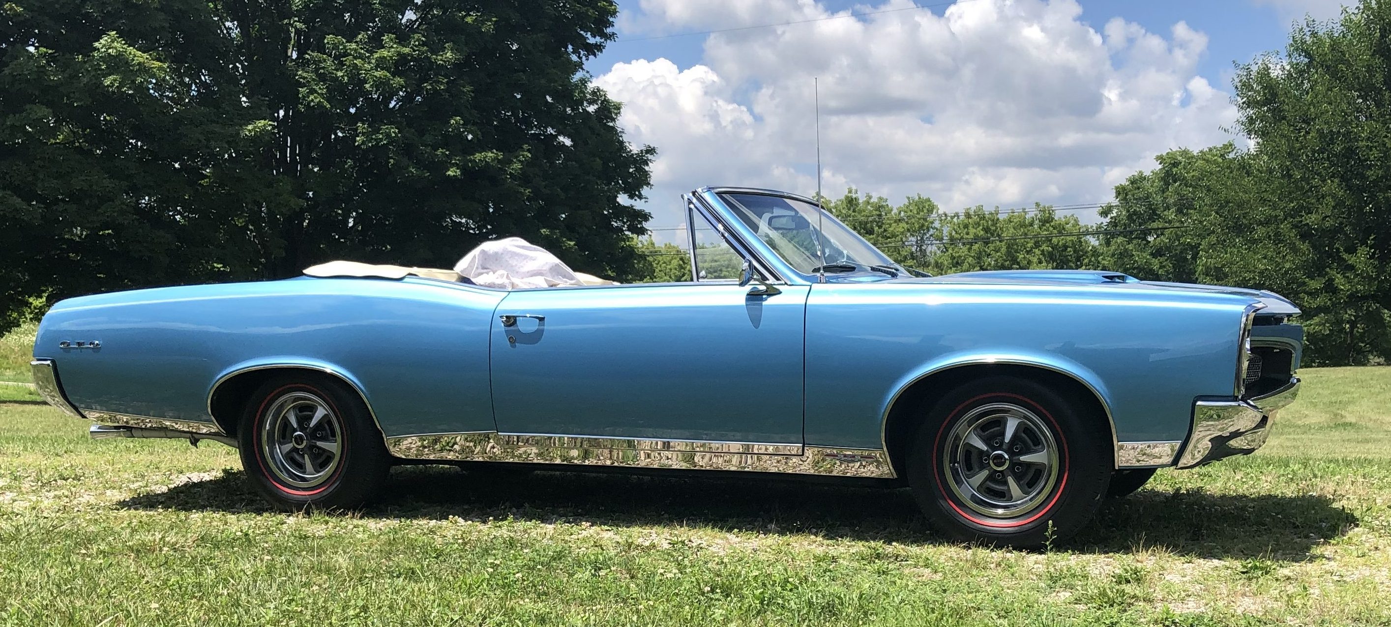 classic muscle car