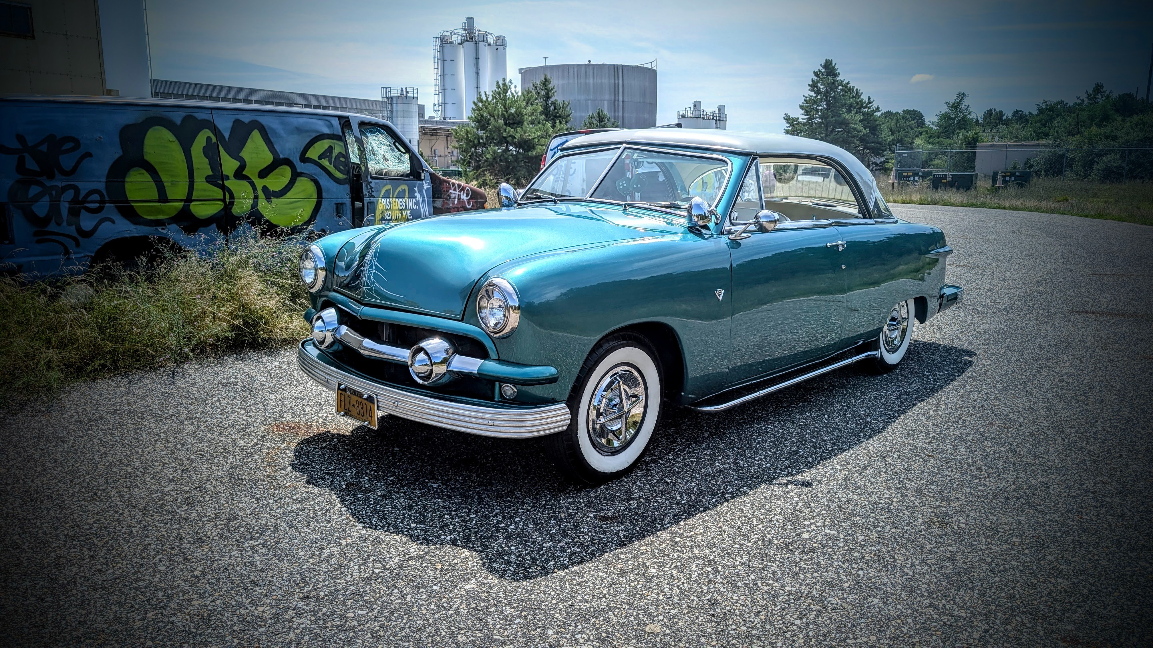 1951 Ford Victoria