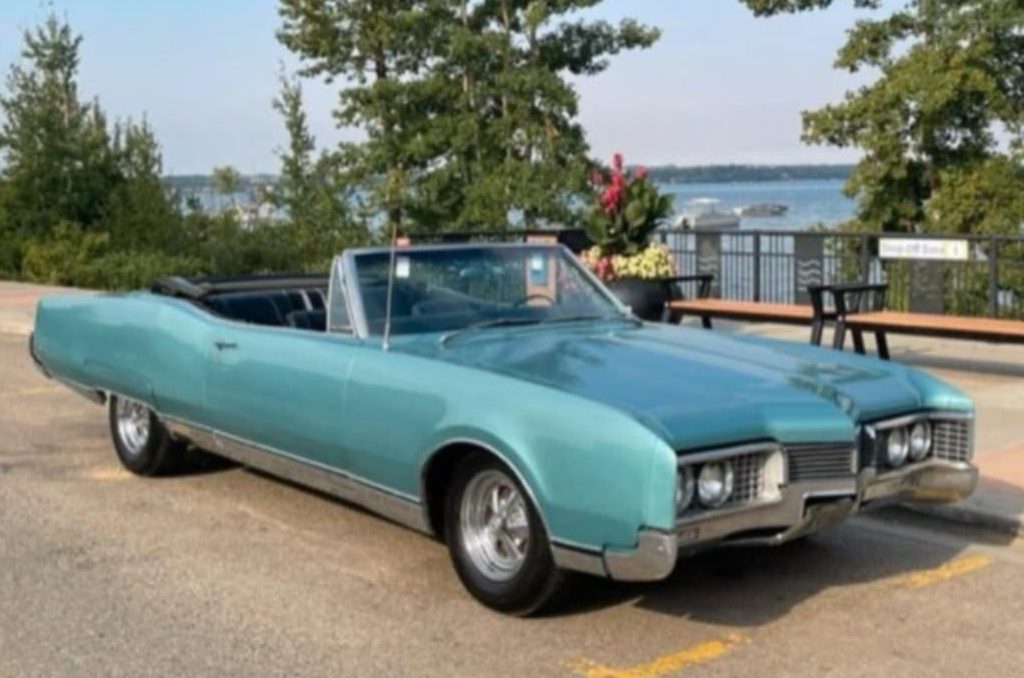 1967 Oldsmobile 98 Convertible