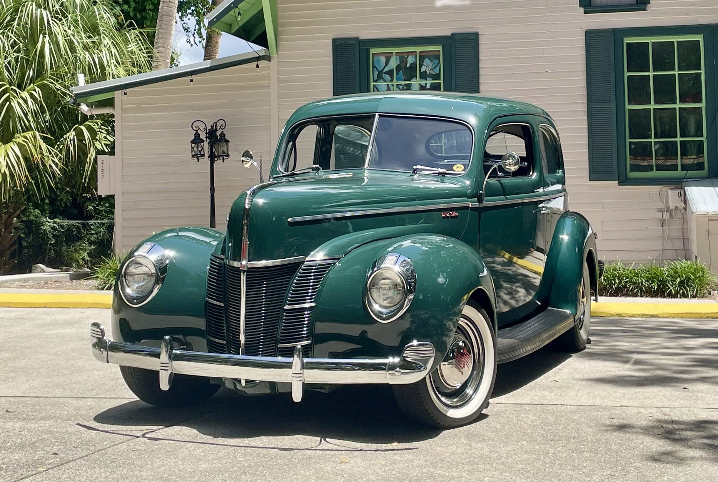 1940 Ford Deluxe
