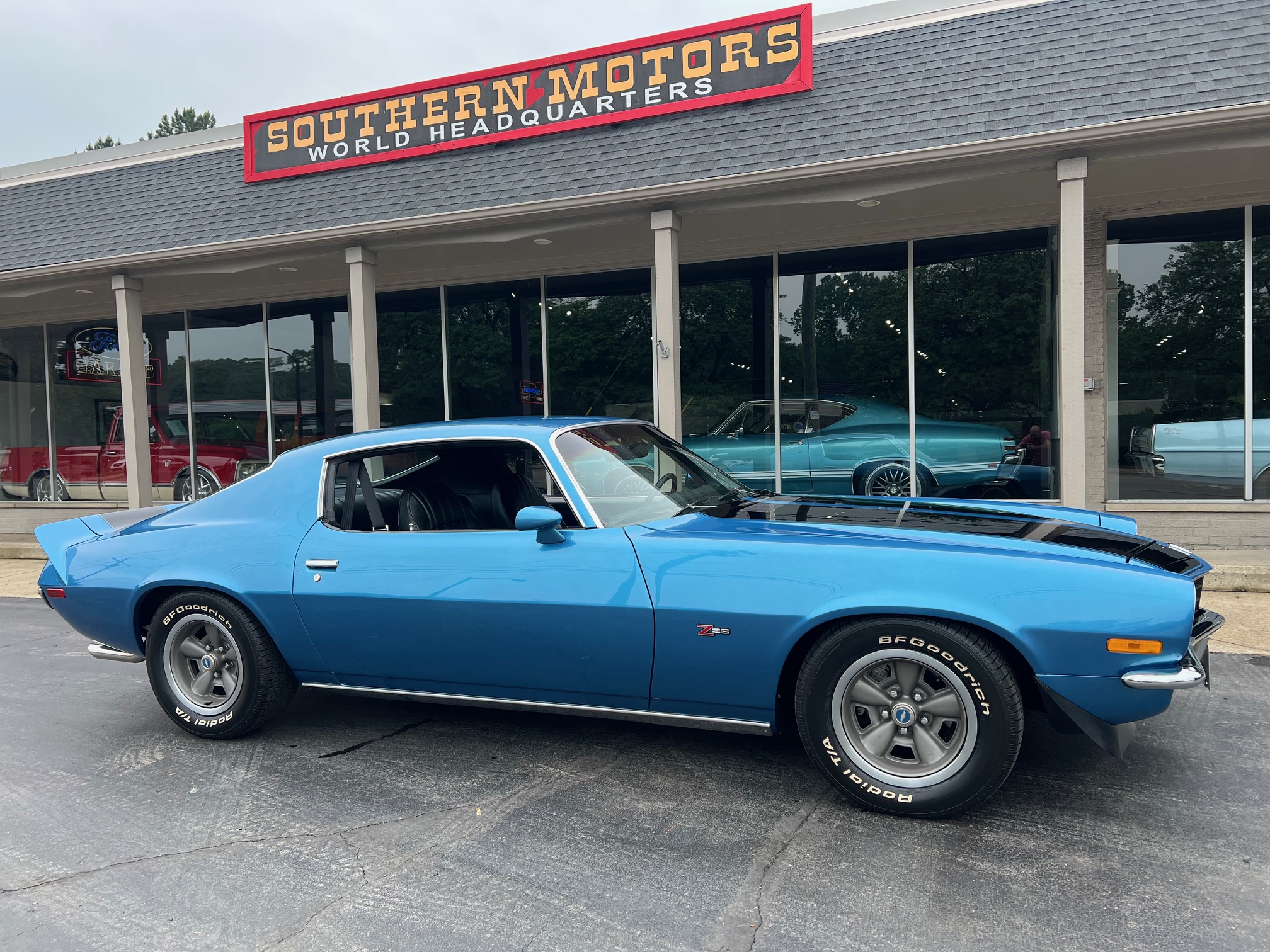 black Z28 striping