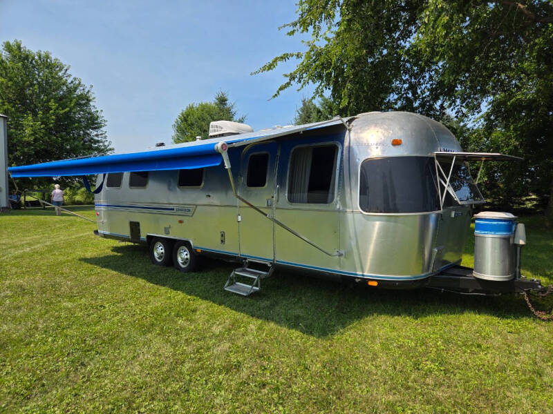 motorhomes