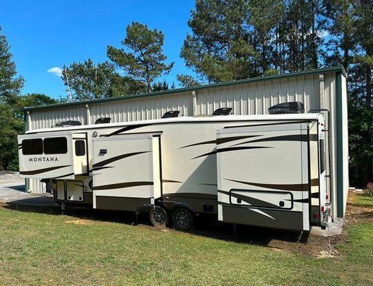 motorhome travel trailer