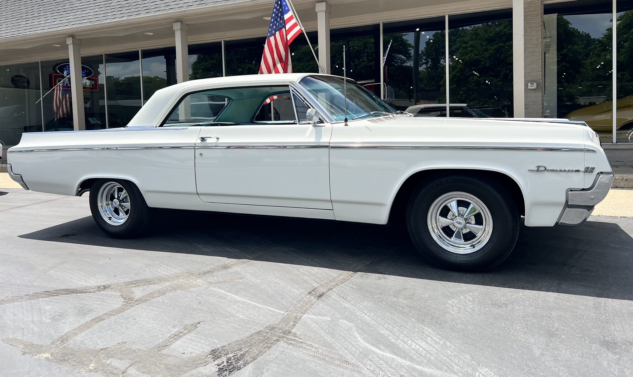 luxury car