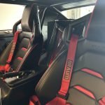 has custom race seats