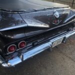 dual exhaust out back