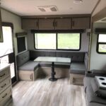 U-shaped dinette